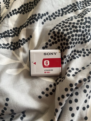 Sony used type - g, battery