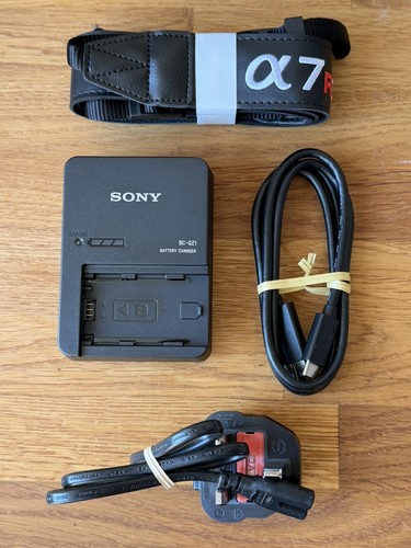 Genuine sony qz1 battery - bc-qz1,