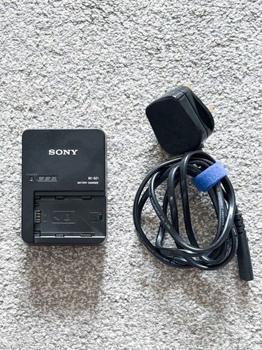Genuine sony qz1 battery - genuine, bc-qz1